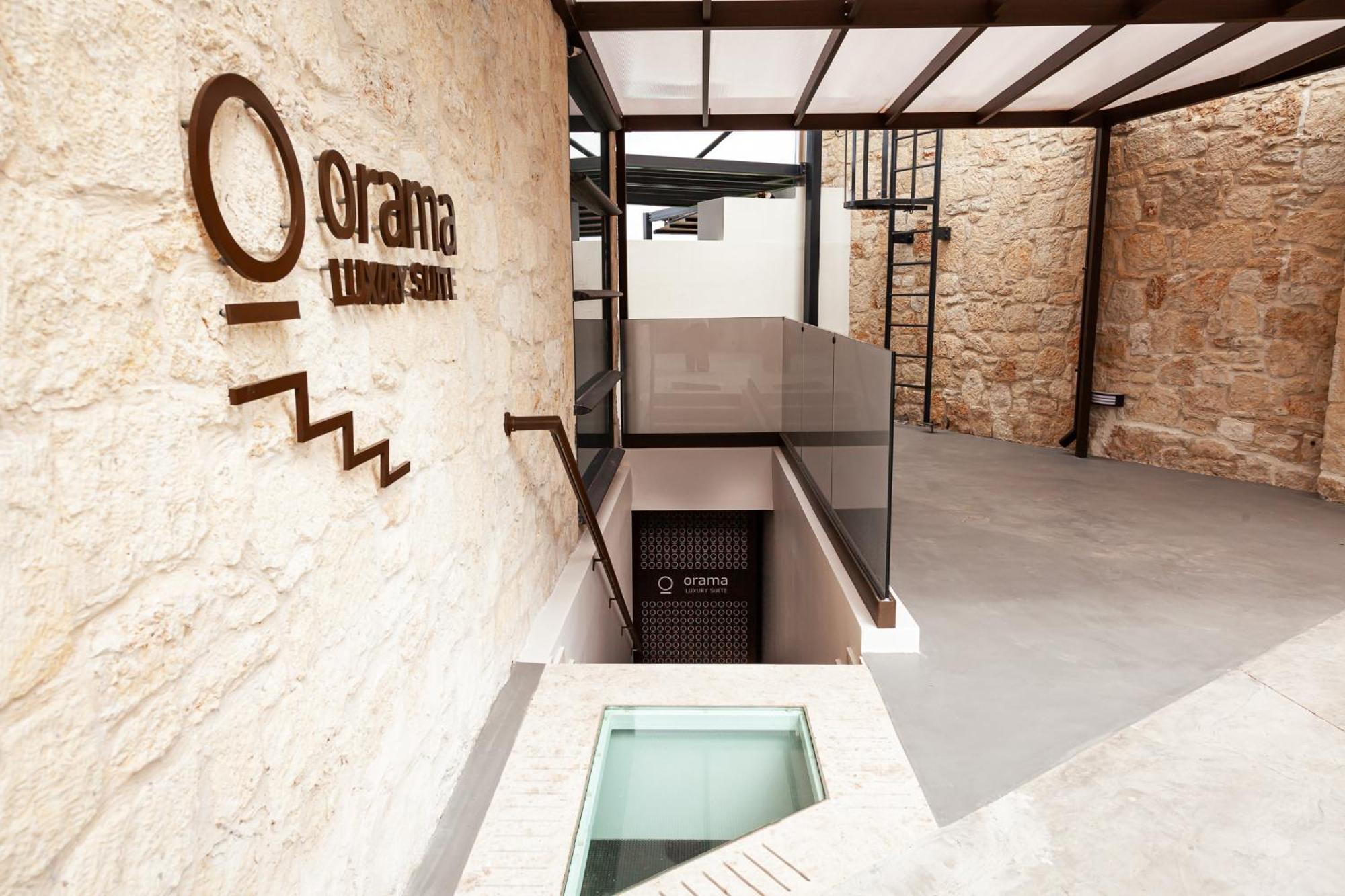 הרסוניסוס Orama Luxury Suite 3 Bedrooms With Private Pool מראה חיצוני תמונה