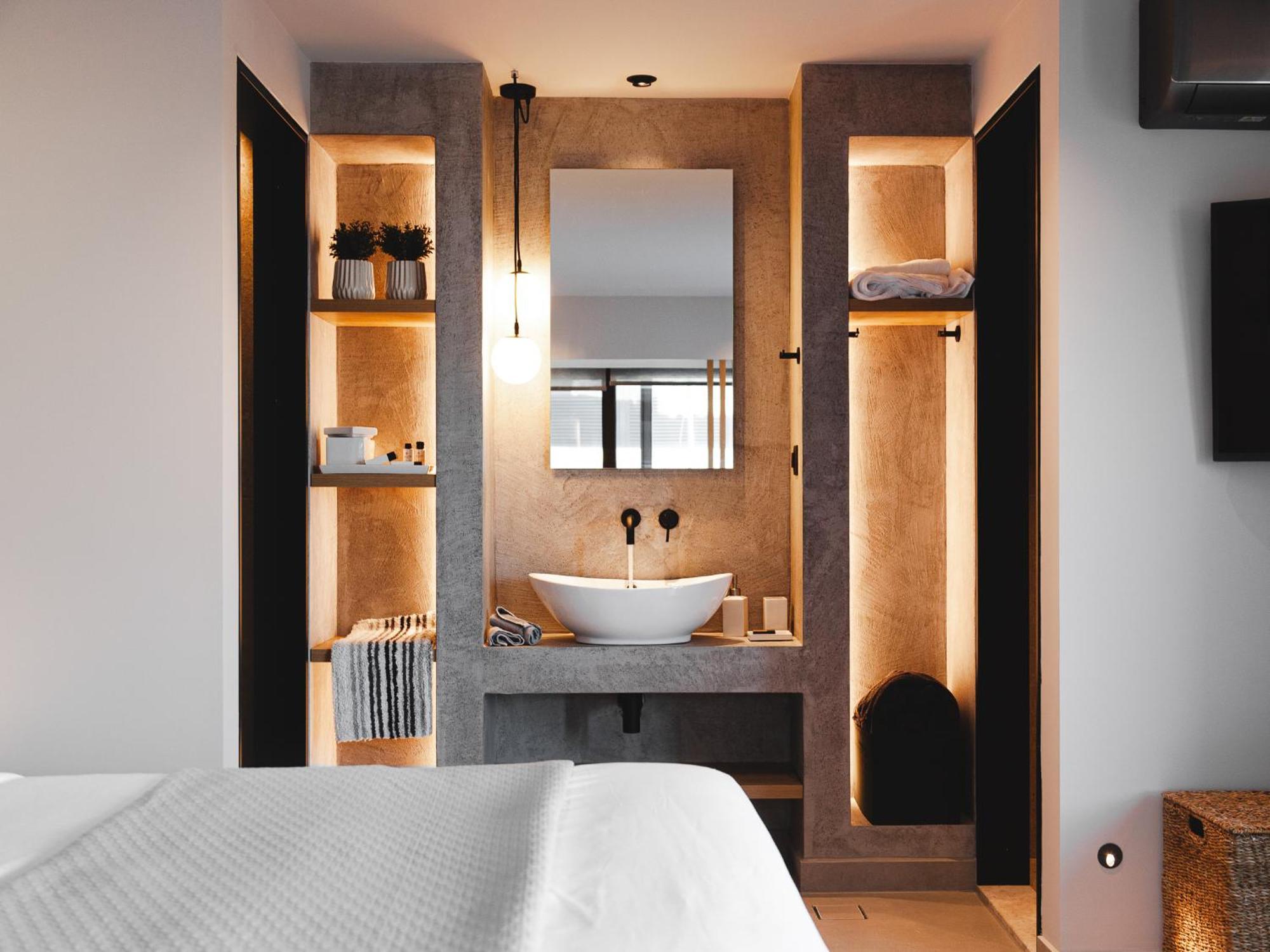 הרסוניסוס Orama Luxury Suite 3 Bedrooms With Private Pool מראה חיצוני תמונה